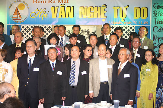 http://www.vannghetudo.com/Images/SinhHoat-DRM-20-11-09_01.jpg