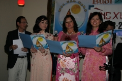 1_mung-xuan-quy-ti099