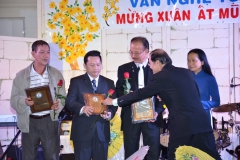 tet-at-mui096