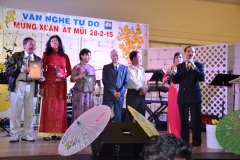 tet-at-mui107
