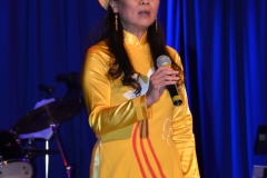 thu-ve-trong-mat-em065