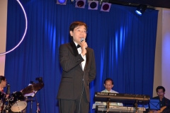 thu-ve-trong-mat-em095