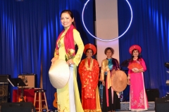 thu-ve-trong-mat-em225