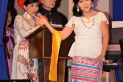 thu-ve-trong-mat-em320