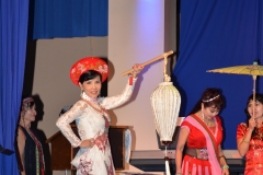 thu-ve-trong-mat-em400